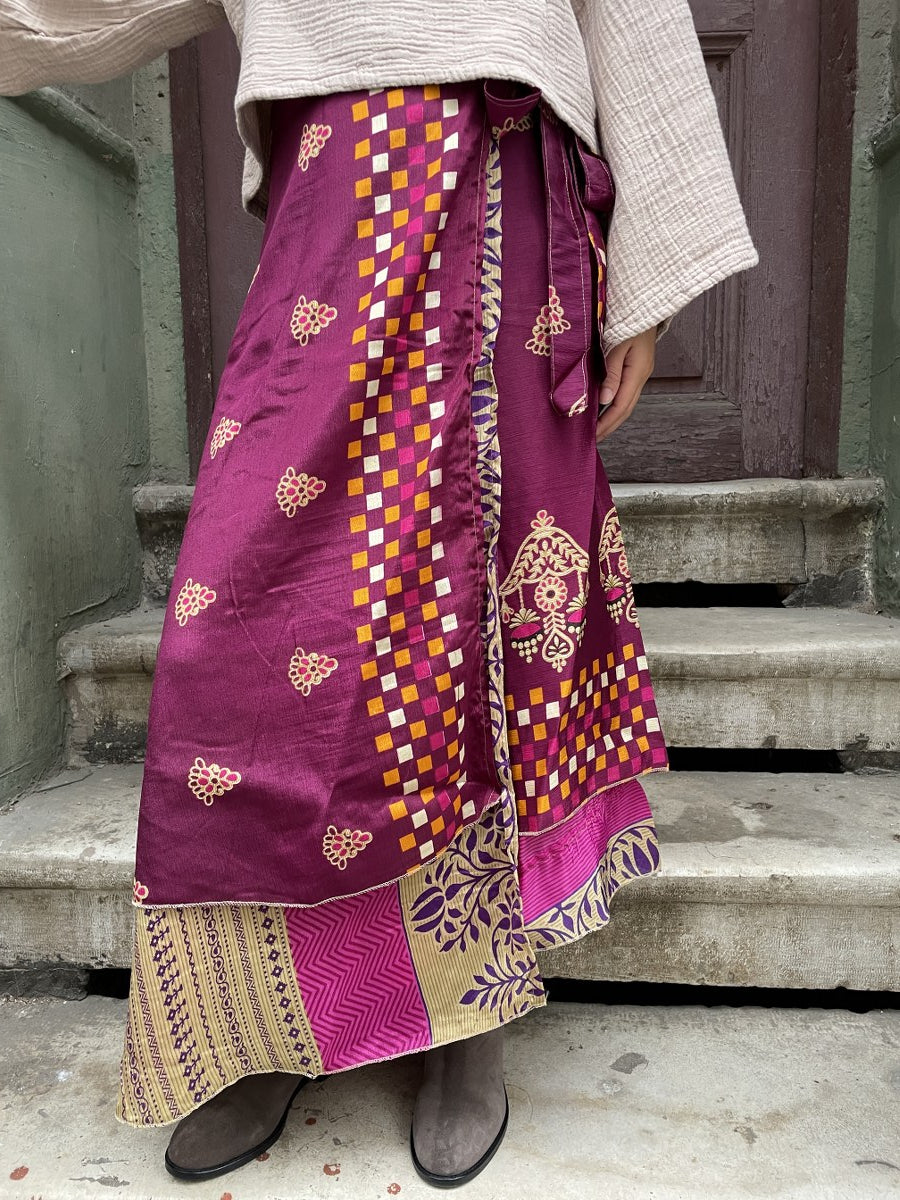 Nepal Çift Taraflı İpek Etek – Mürdüm Desenli