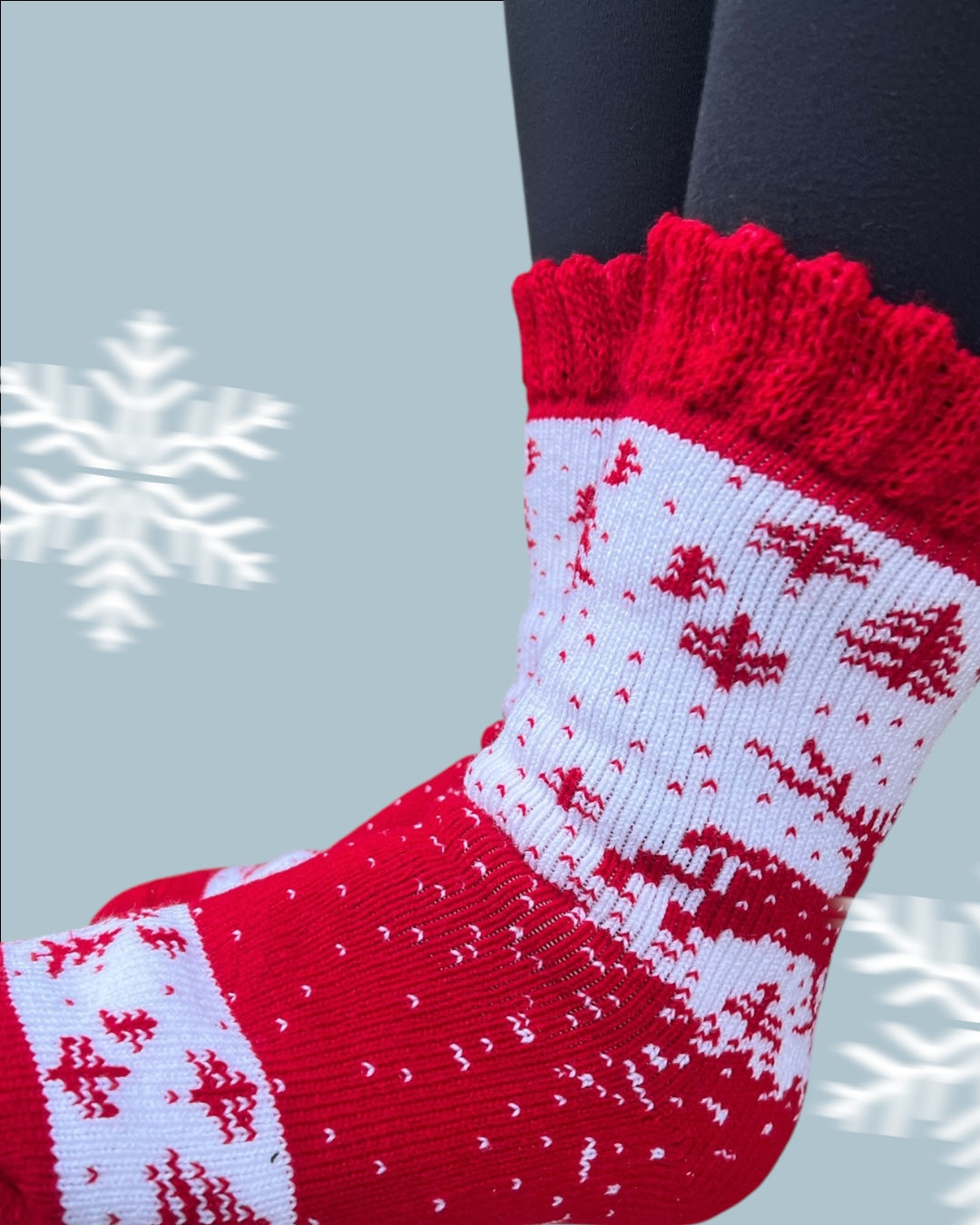 Kalın Yün Kadın Yılbaşı Çorabı – Sıcak Tutan, Kışlık, Geyik Desenli