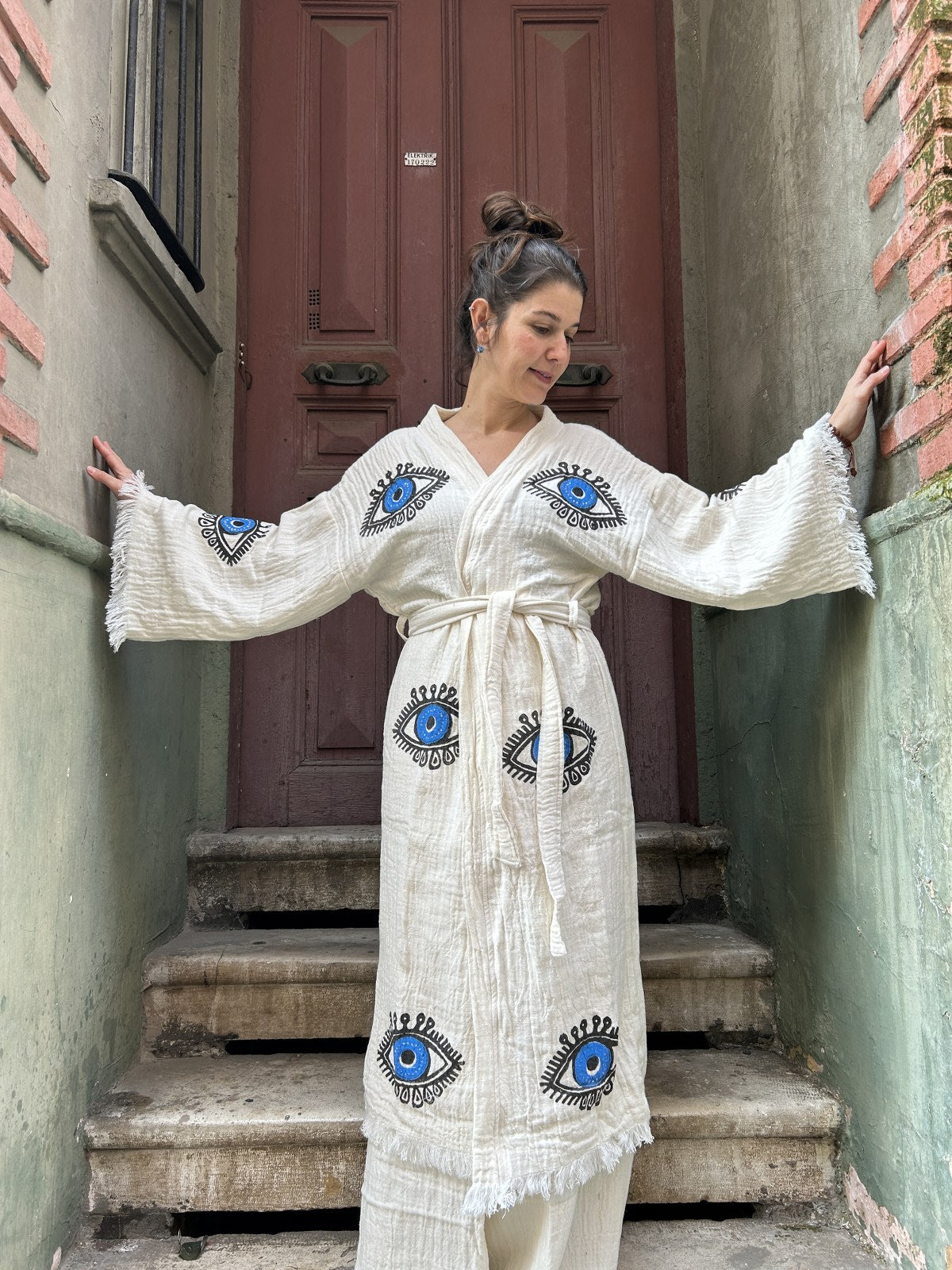 Mavi Göz Desenli Kadın Müslin Uzun Kimono