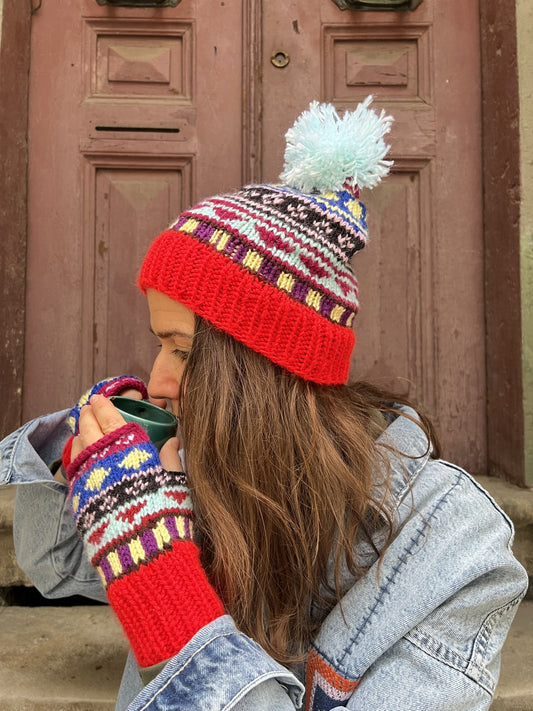 El Örgüsü Renkli Bere ve Parmaksız Eldiven Takımı - Kırmızı