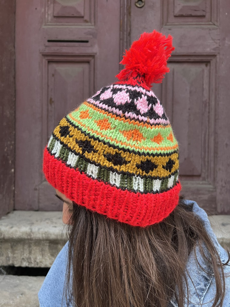 El Örgüsü Kadın Bere ve Eldiven Seti - Bohem Stil Renkli Kış Aksesuarı - Kırmızı Renkli