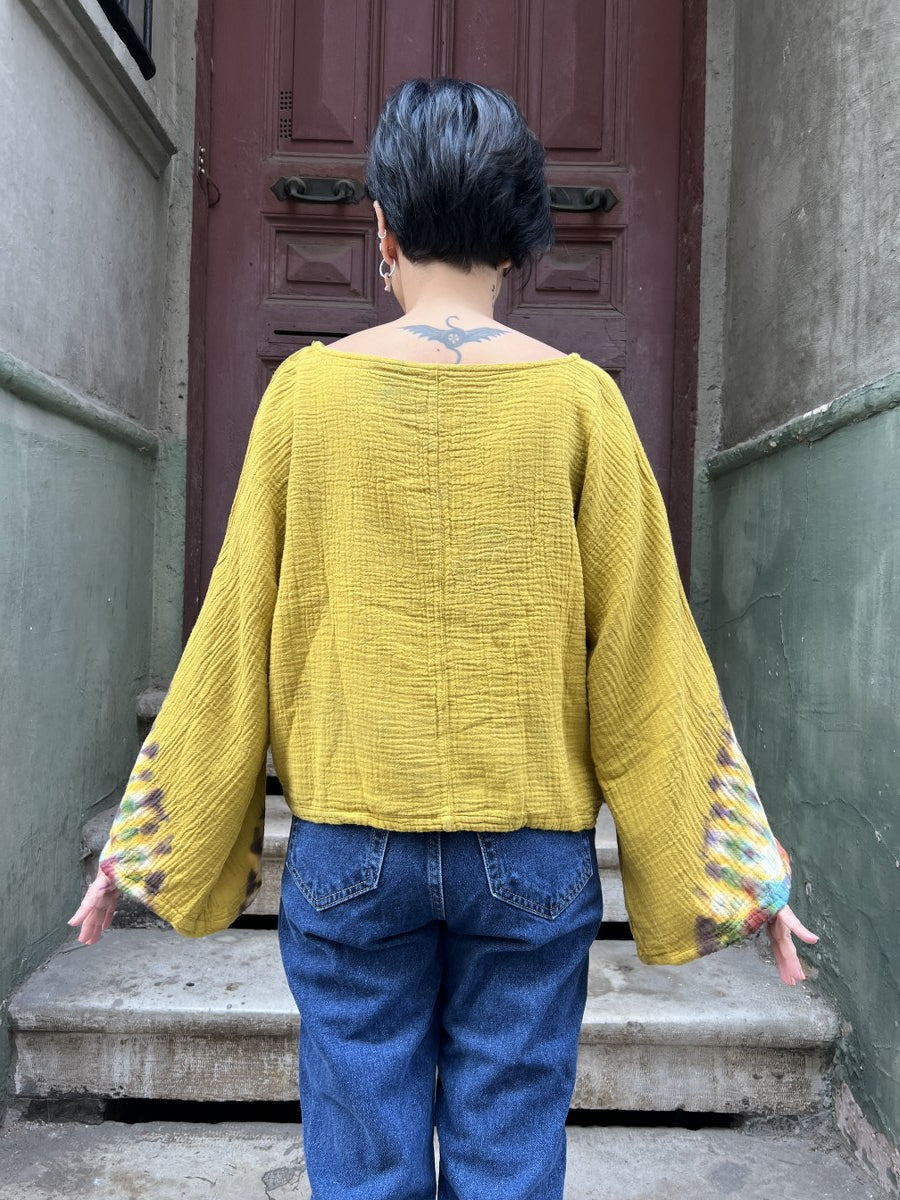 Kadın Batik Bluz Golden Mandala – El Boyaması, %100 Müslin