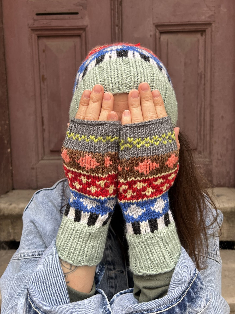 El Örgüsü Kadın Bere ve Eldiven Seti - Mint Yeşili