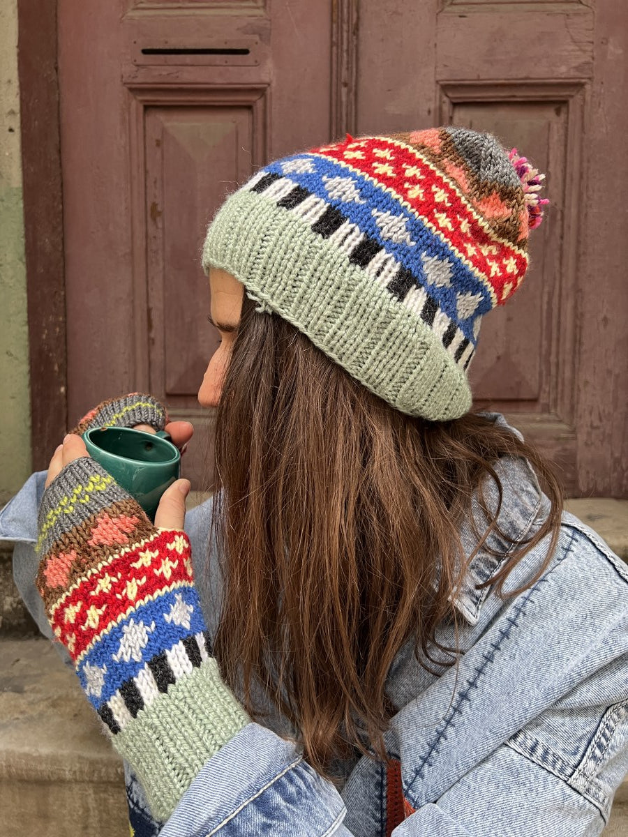 El Örgüsü Kadın Bere ve Eldiven Seti - Mint Yeşili