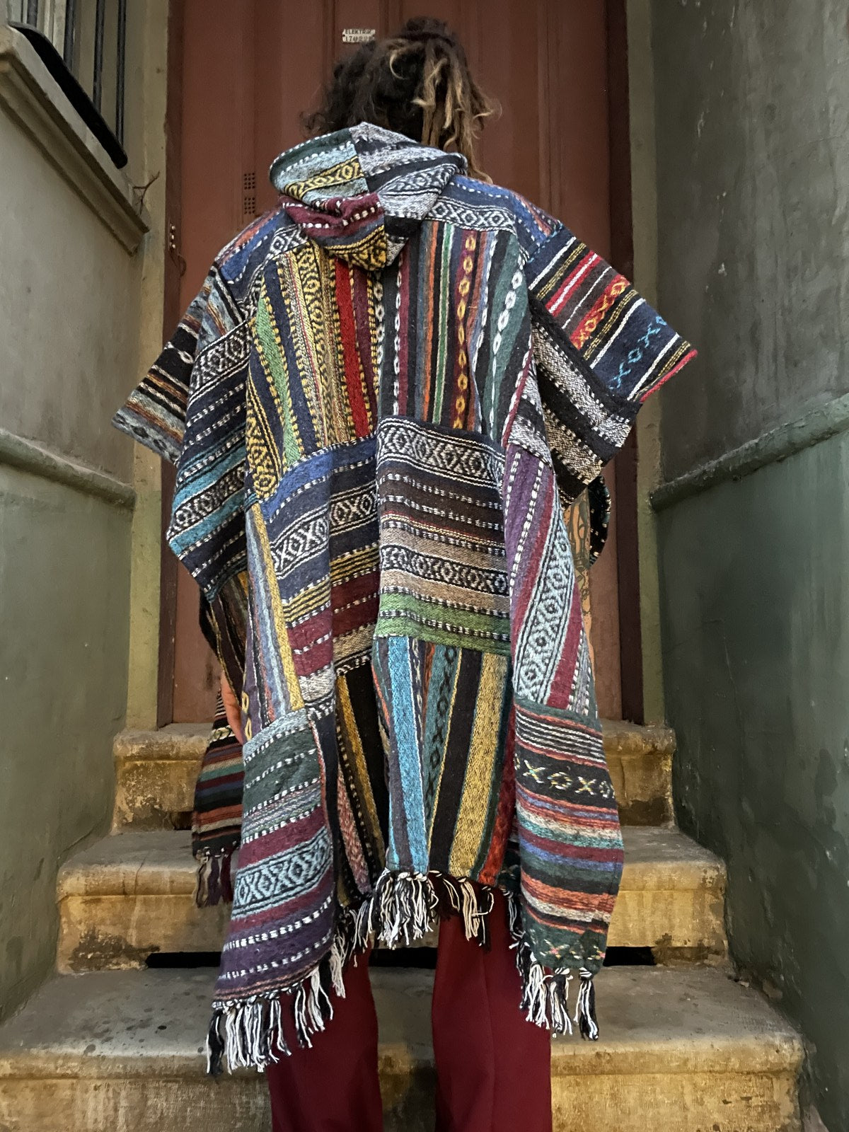 Unisex El Yapımı Bej Patchwork Nepal Gheri Panço - Bohem ve Etnik Tarzda Tek ve Özel