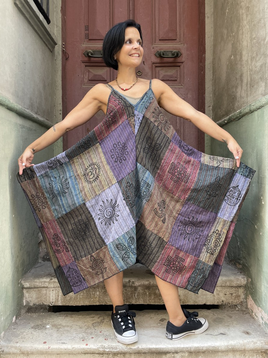 Nepal Patchwork Elbise – Bohem Tarz, Rahat ve Renkli