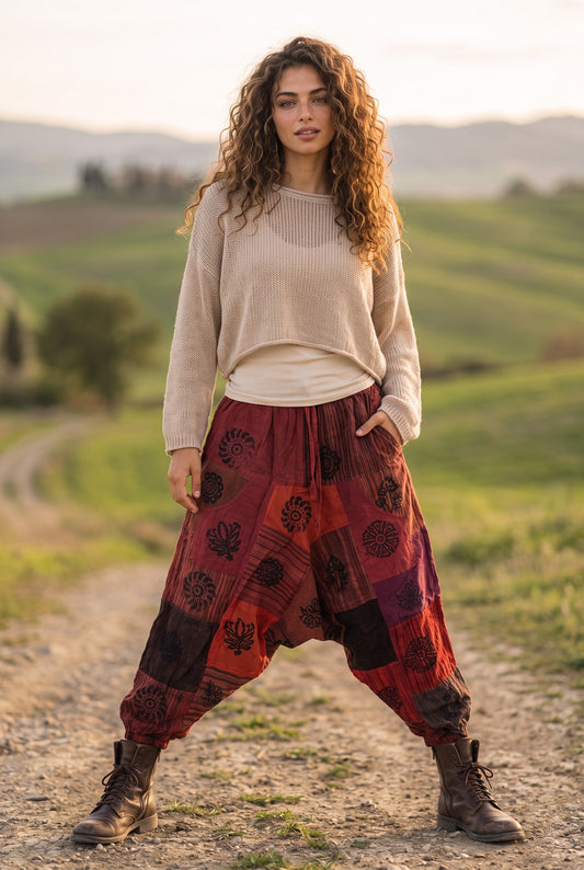 Kadın Bohem Almira Nepal Şalvar Pantolon – Bordo Kırmızı Patchwork Desenli, Etnik Motifli, Bağcıklı Bol Kesim