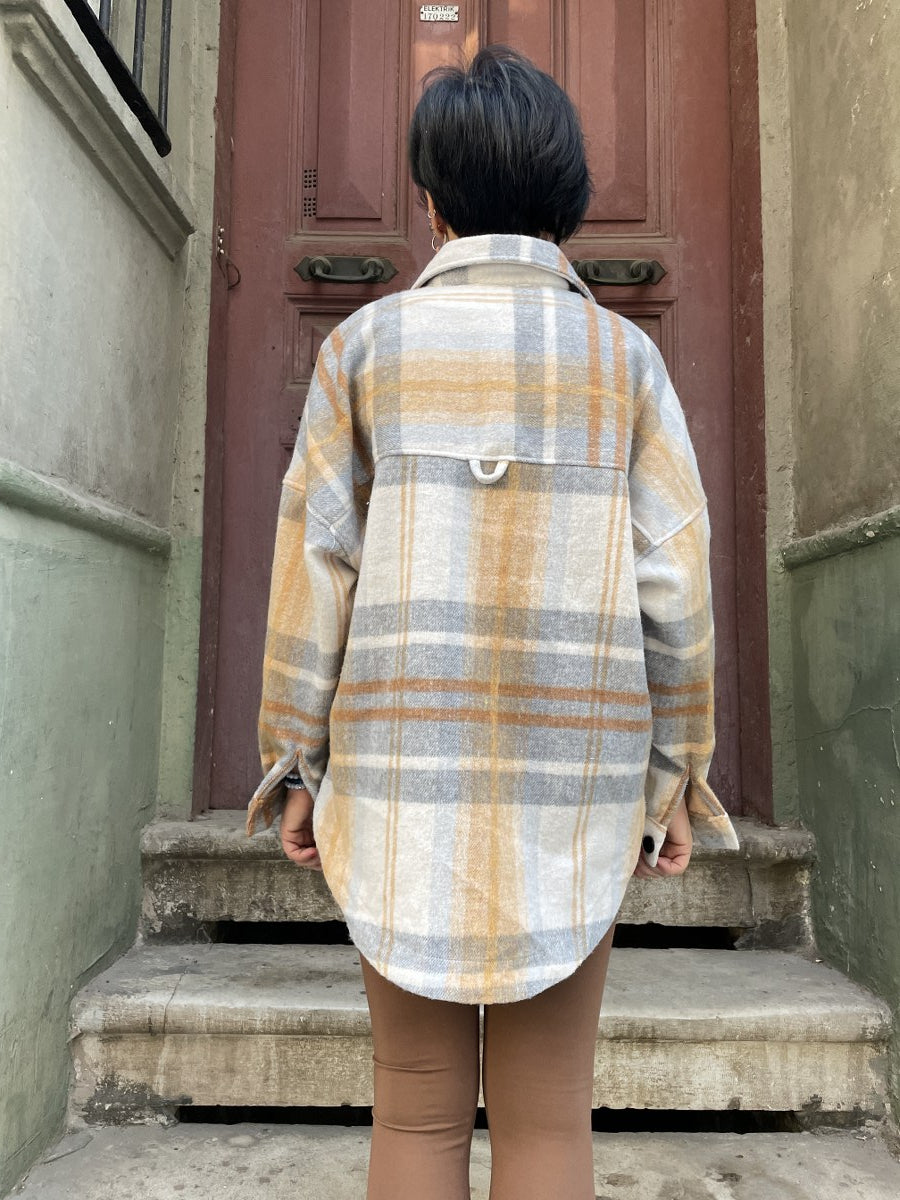 Oversize Oduncu Gömlek – Boho & Casual- Bej Hardal