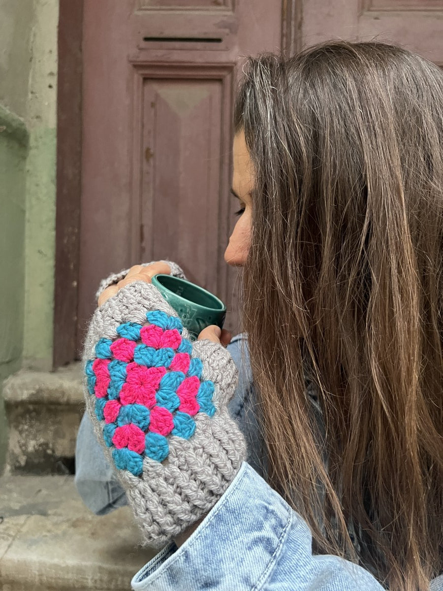 Bohem Motifli Parmaksız El Örgüsü Eldiven - Gri Pembe