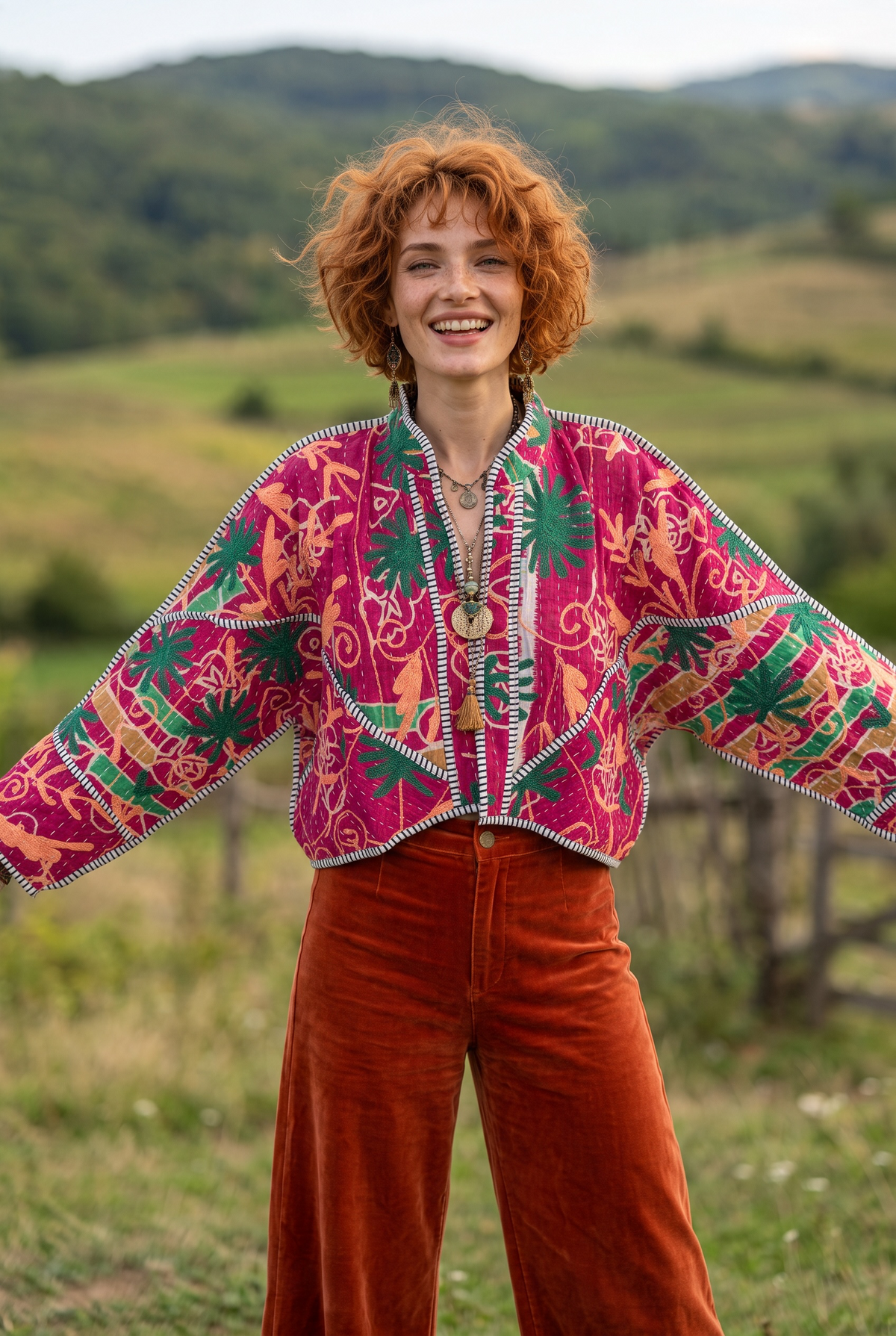 Ruhana Kantha – Çift Taraflı Çiçek Desenli Patchwork Bohem Kadın Ceket