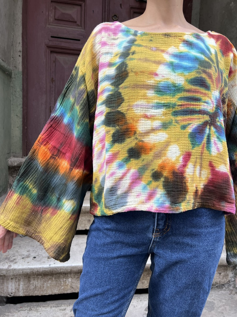 Kadın Batik Bluz Solar Spirit – El Boyaması, %100 Müslin