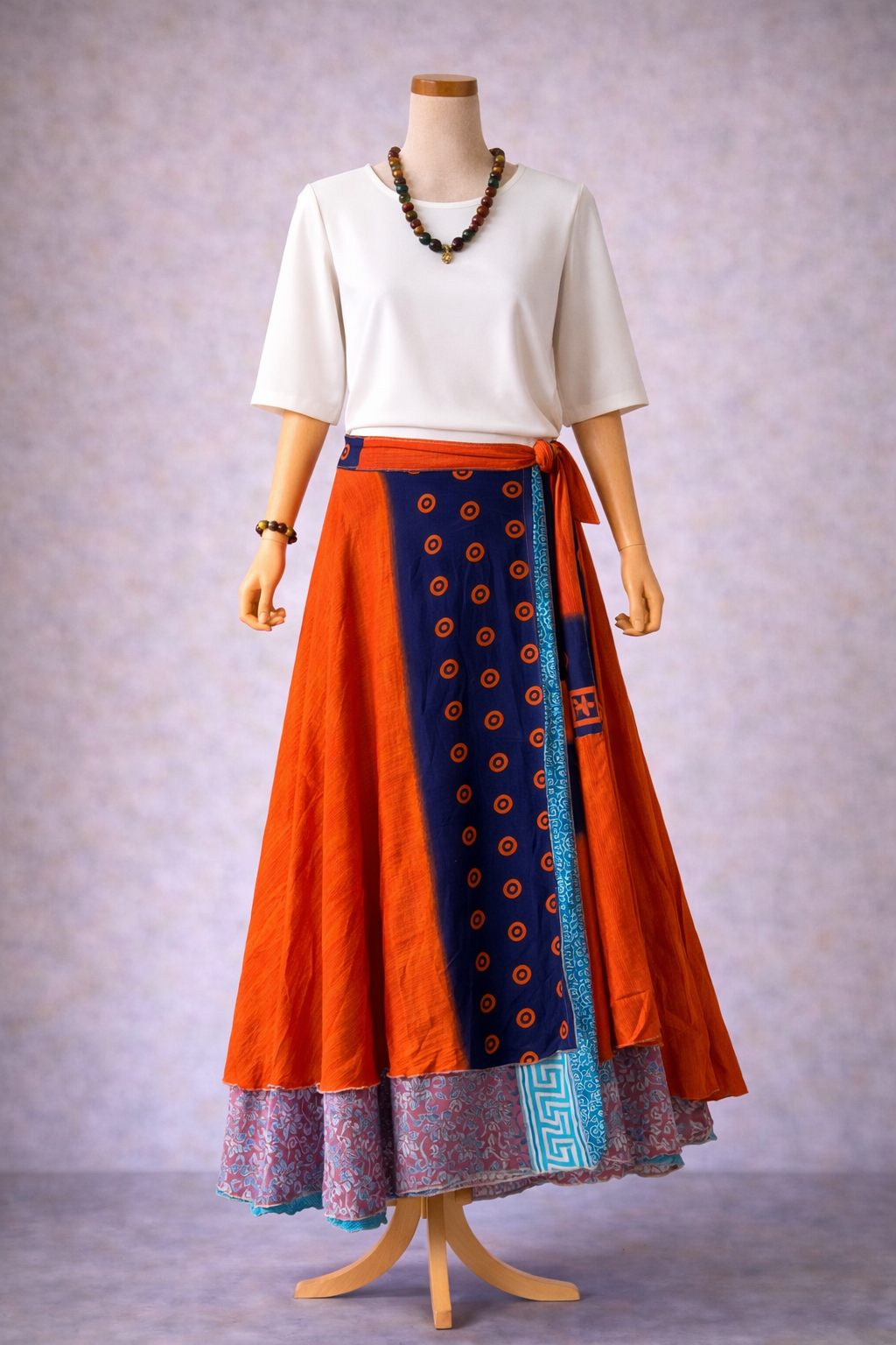 Çift Taraflı Bağlamalı İpek Etek – Turuncu Laci Desenli (Nepal)