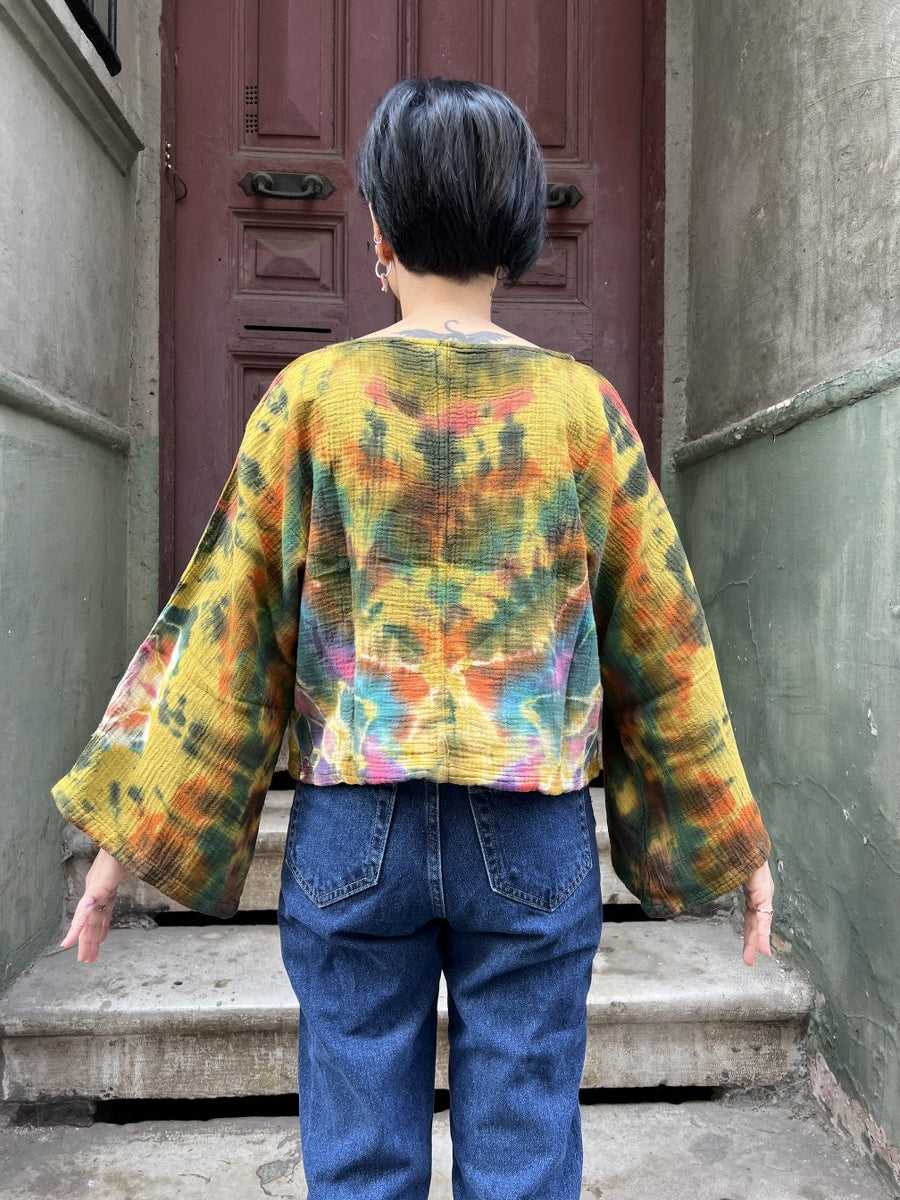 Kadın Batik Bluz Forest Flame – El Boyaması, %100 Müslin