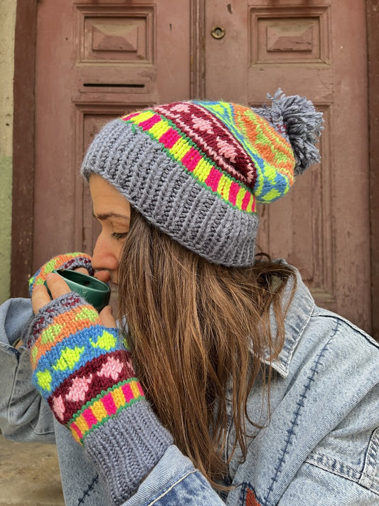 El Yapımı Bohem Bere ve Eldiven Takımı – Renkli ve Şık Kış Aksesuarı -  Gri