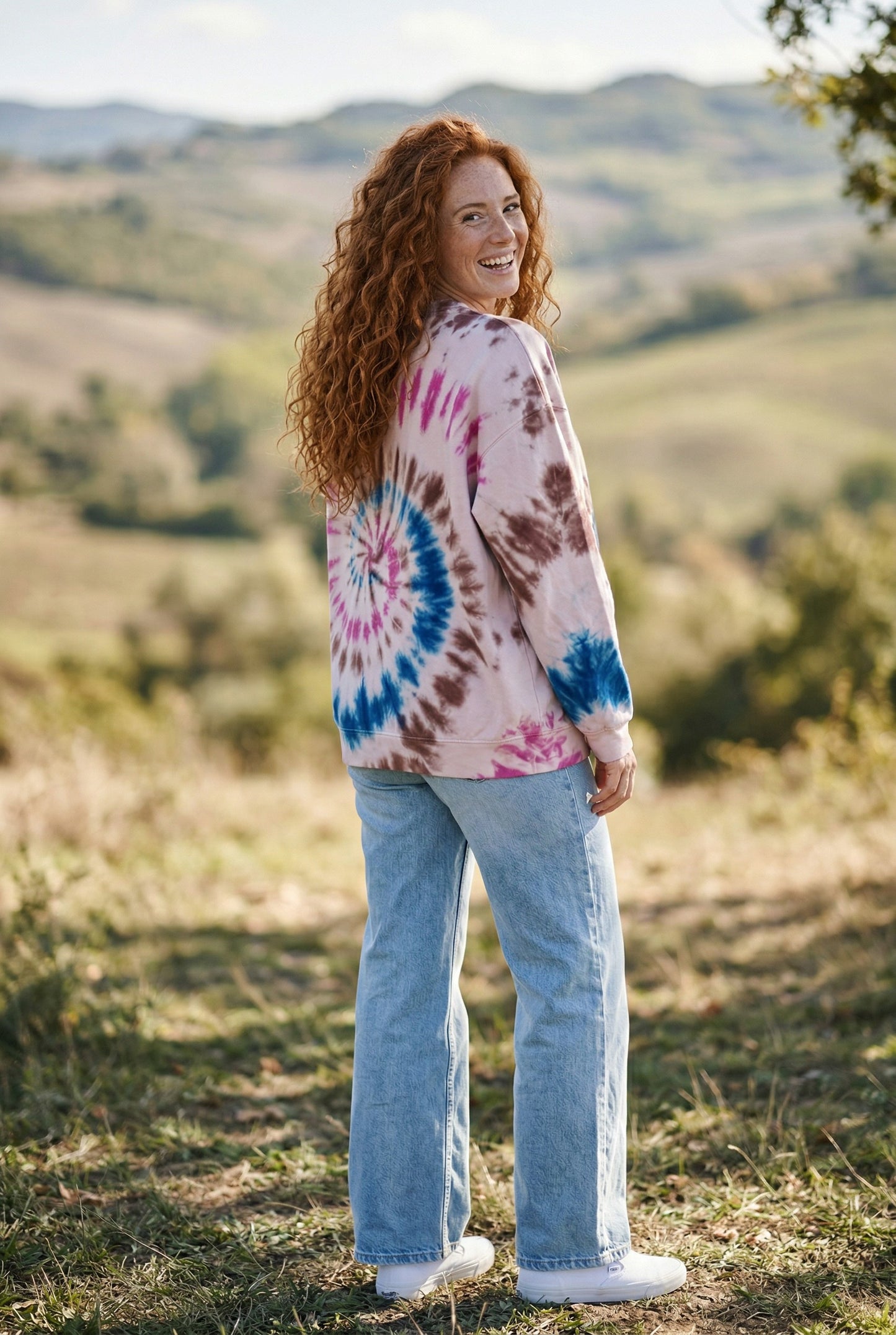Batik Desenli Oversize Kadın Sweatshirt – %100 Pamuk, Pembe Mavi Spiral