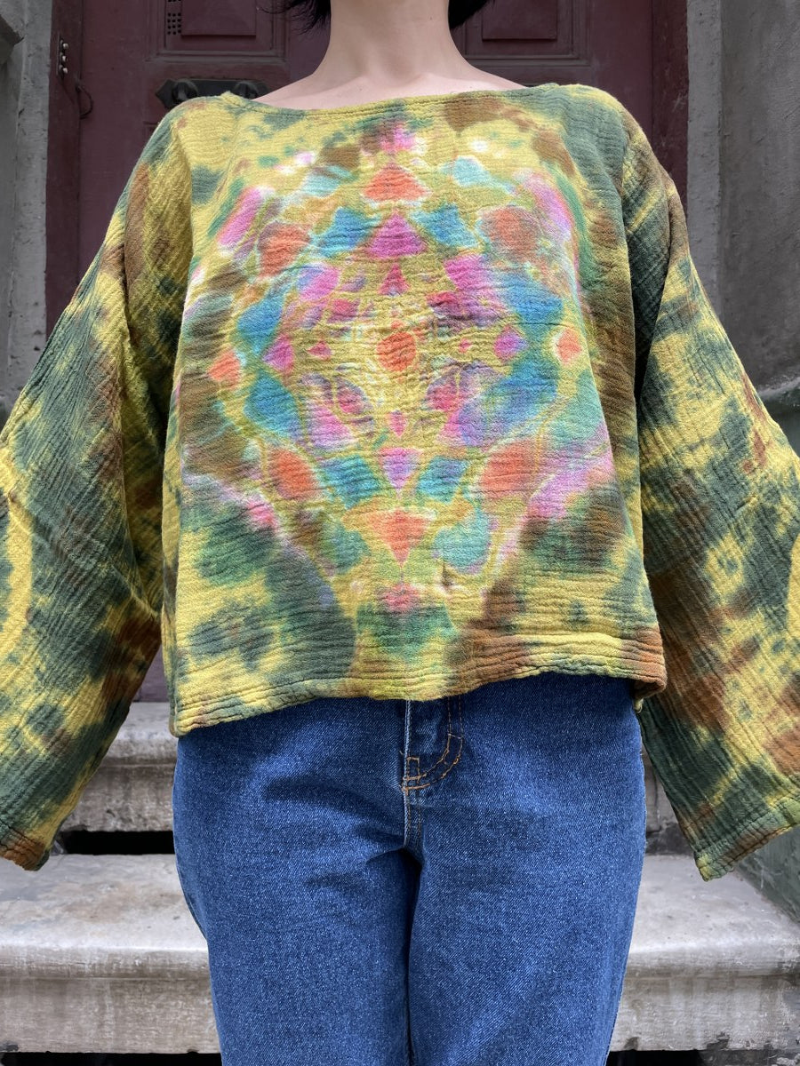 Batik Müslin Bluz – “Solara” | El Boyaması, Sıcak Renkli Bohem Tasarım