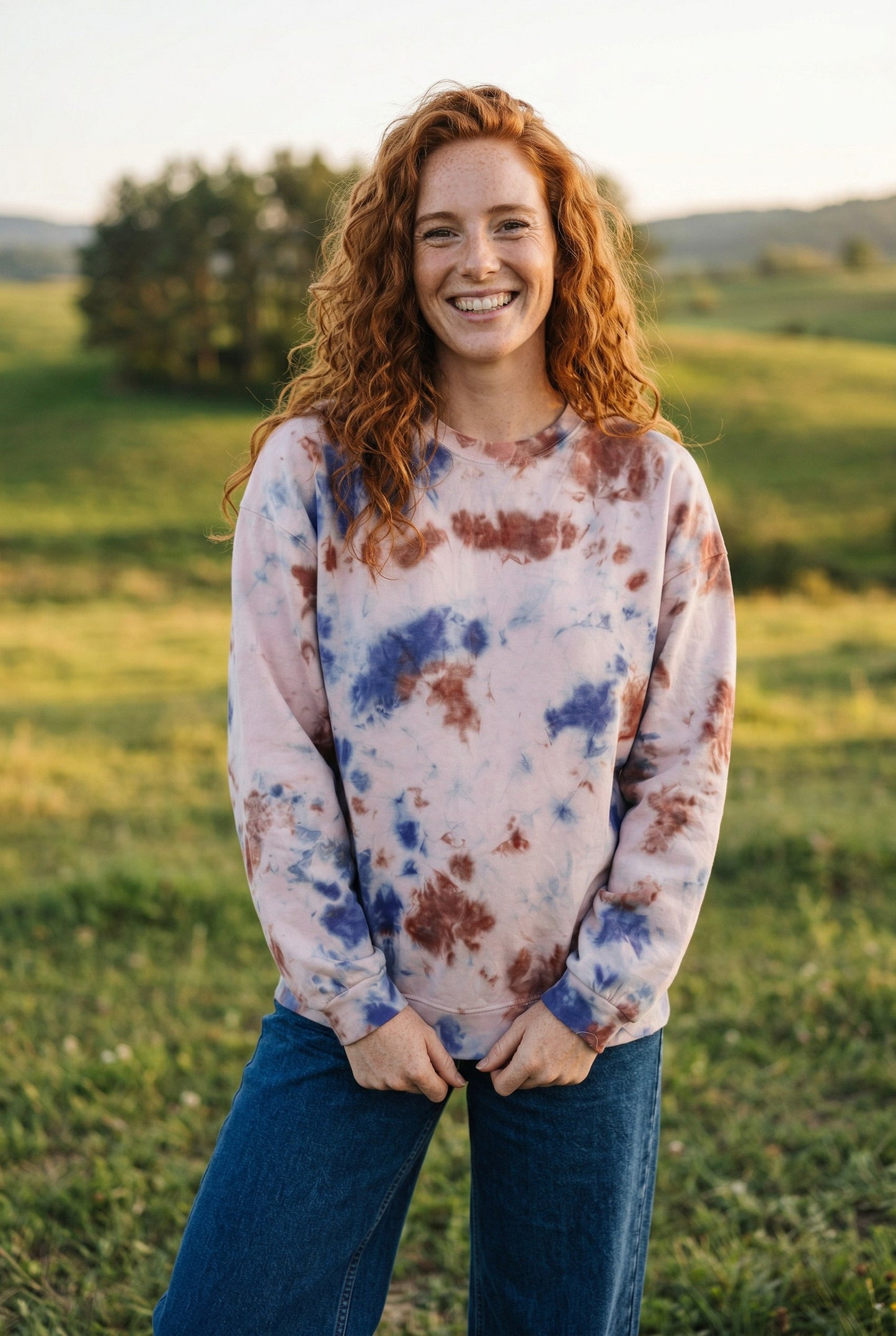 Batik Desenli Oversize Kadın Sweatshirt – %100 Pamuk, Mavi Kahve