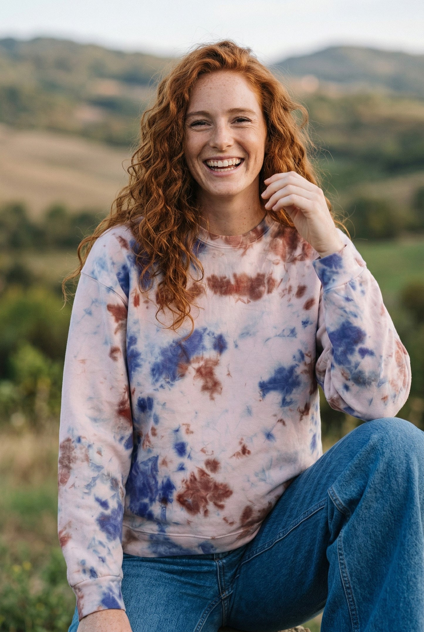Batik Desenli Oversize Kadın Sweatshirt – %100 Pamuk, Mavi Kahve