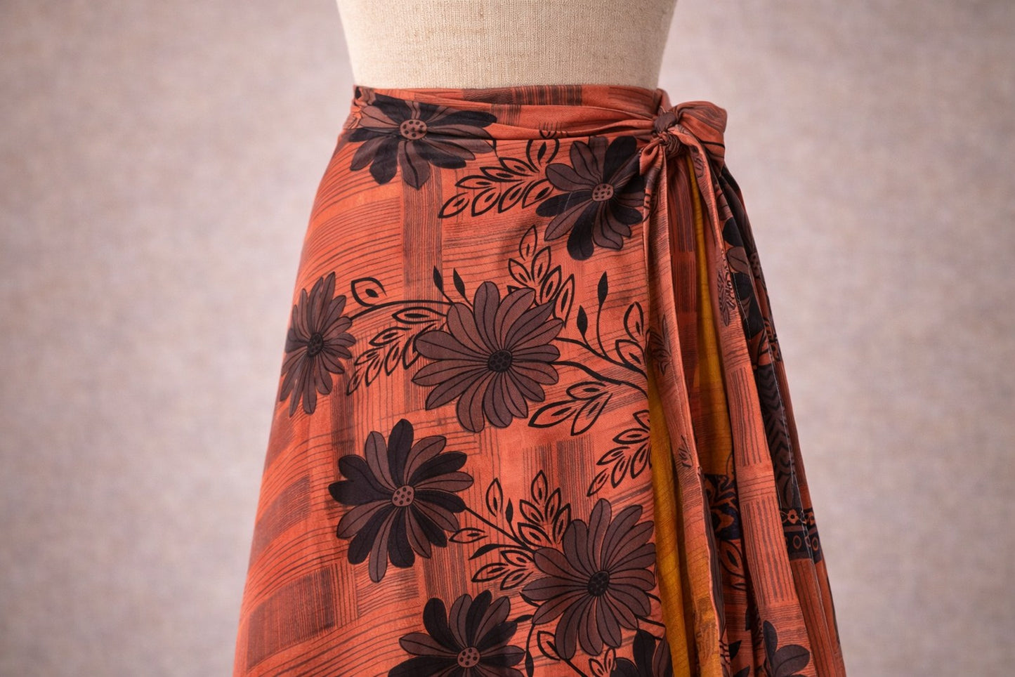Turuncu Çiçekli– Çift Taraflı İpek Etek