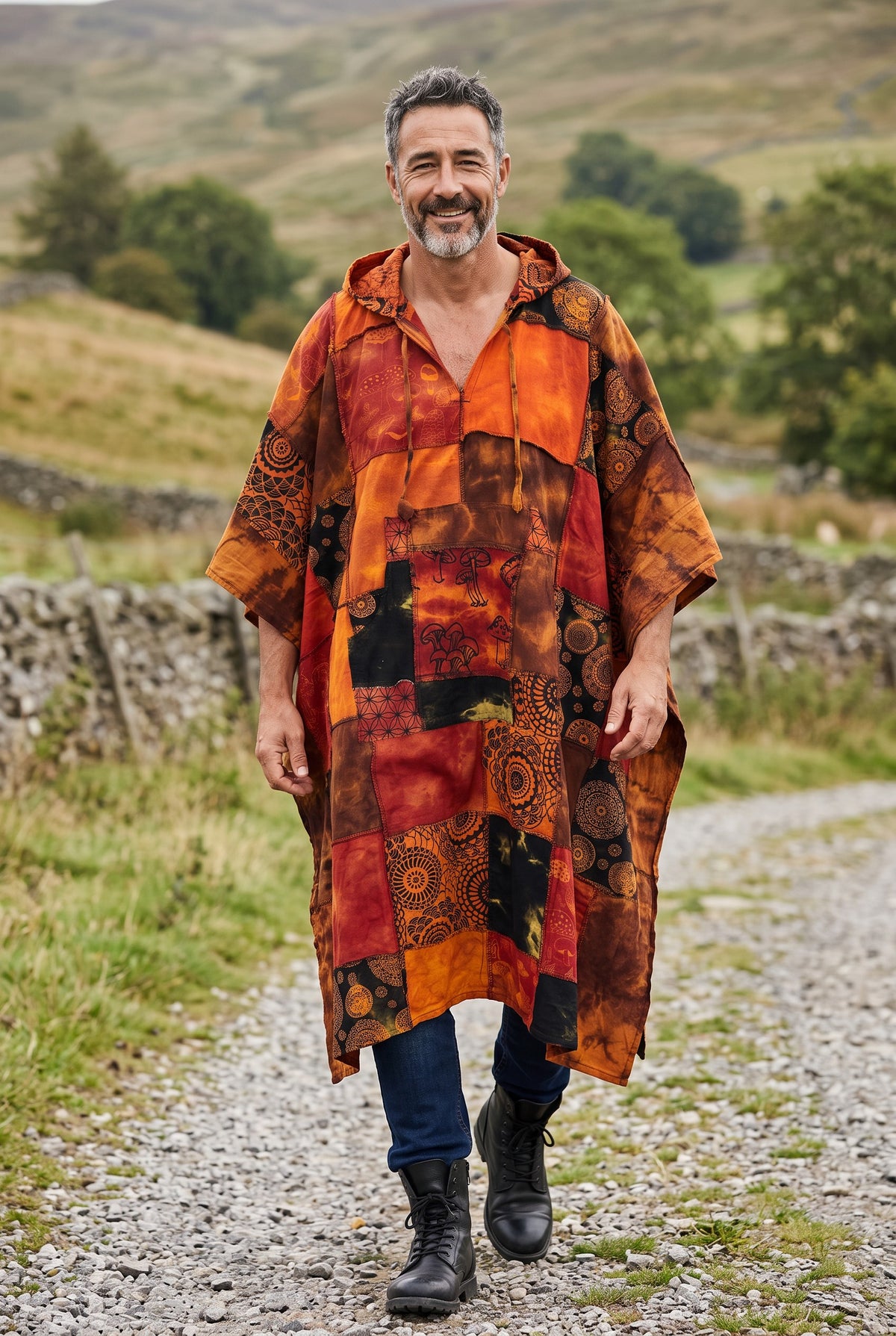 Manaslu Nepal Patchwork Kapüşonlu Panço – Unisex Turuncu Etnik Festival Tasarım