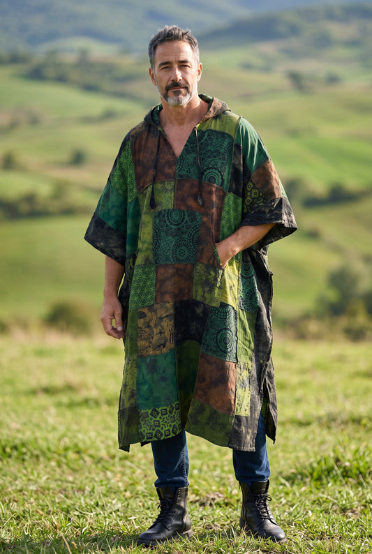 Langtang Nepal Patchwork Kapüşonlu Panço – Unisex Yeşil Etnik Bohem Tasarım