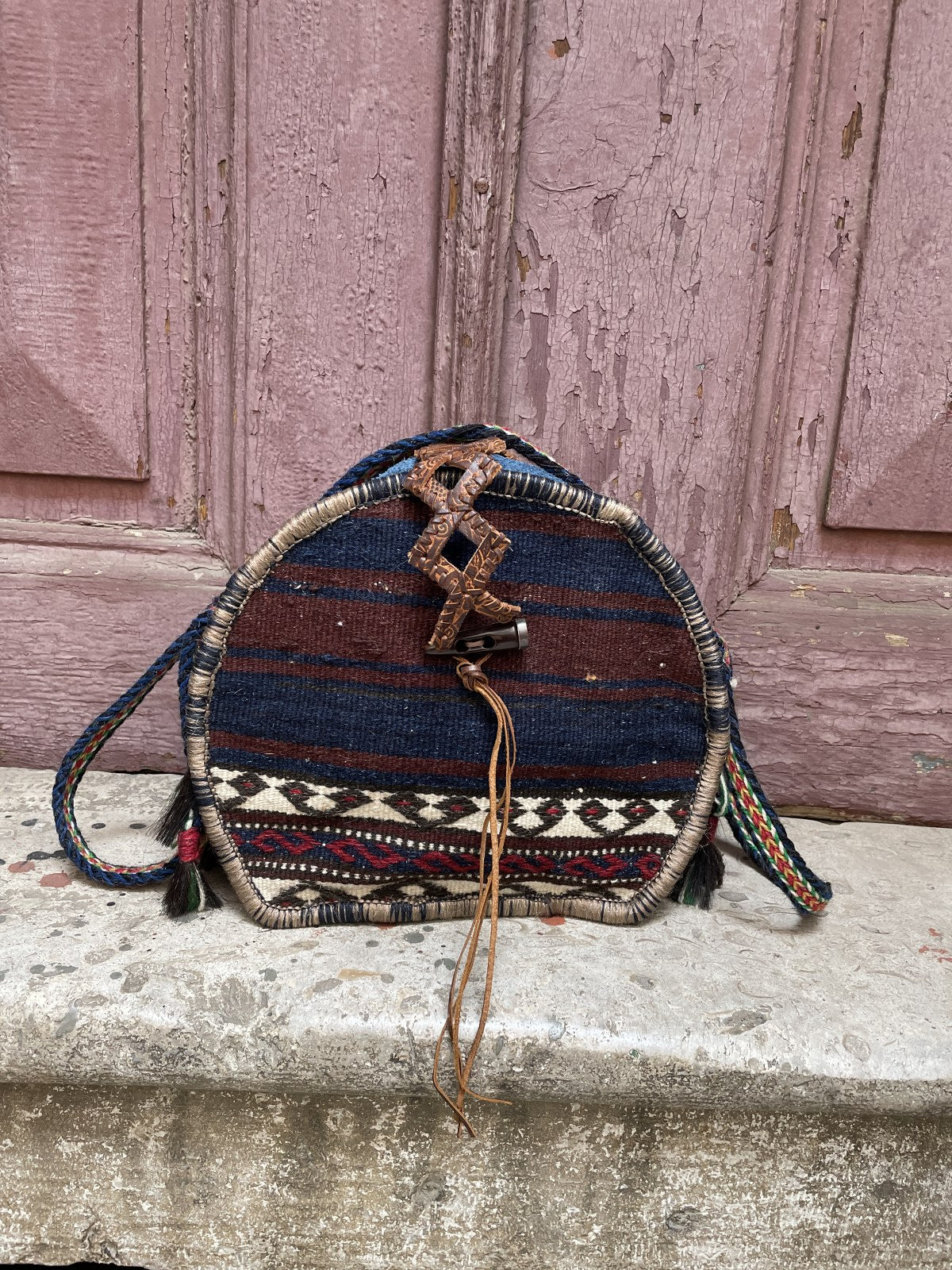 Bohem Oval Kilim Deri Kahve Lacivert Omuz Çantası