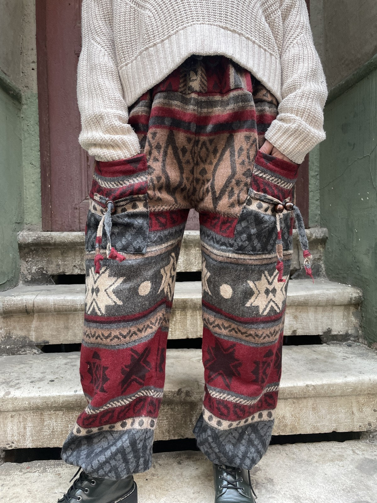 Unısex Çizgili Nepal Yün Kilim Desenli Bordo Gri Pantolon
